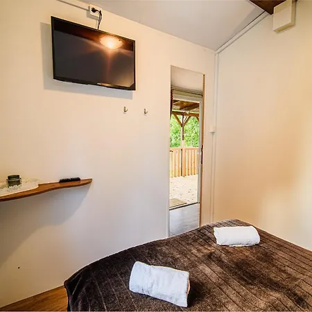 3 Bedroom Mobile With View 別荘
